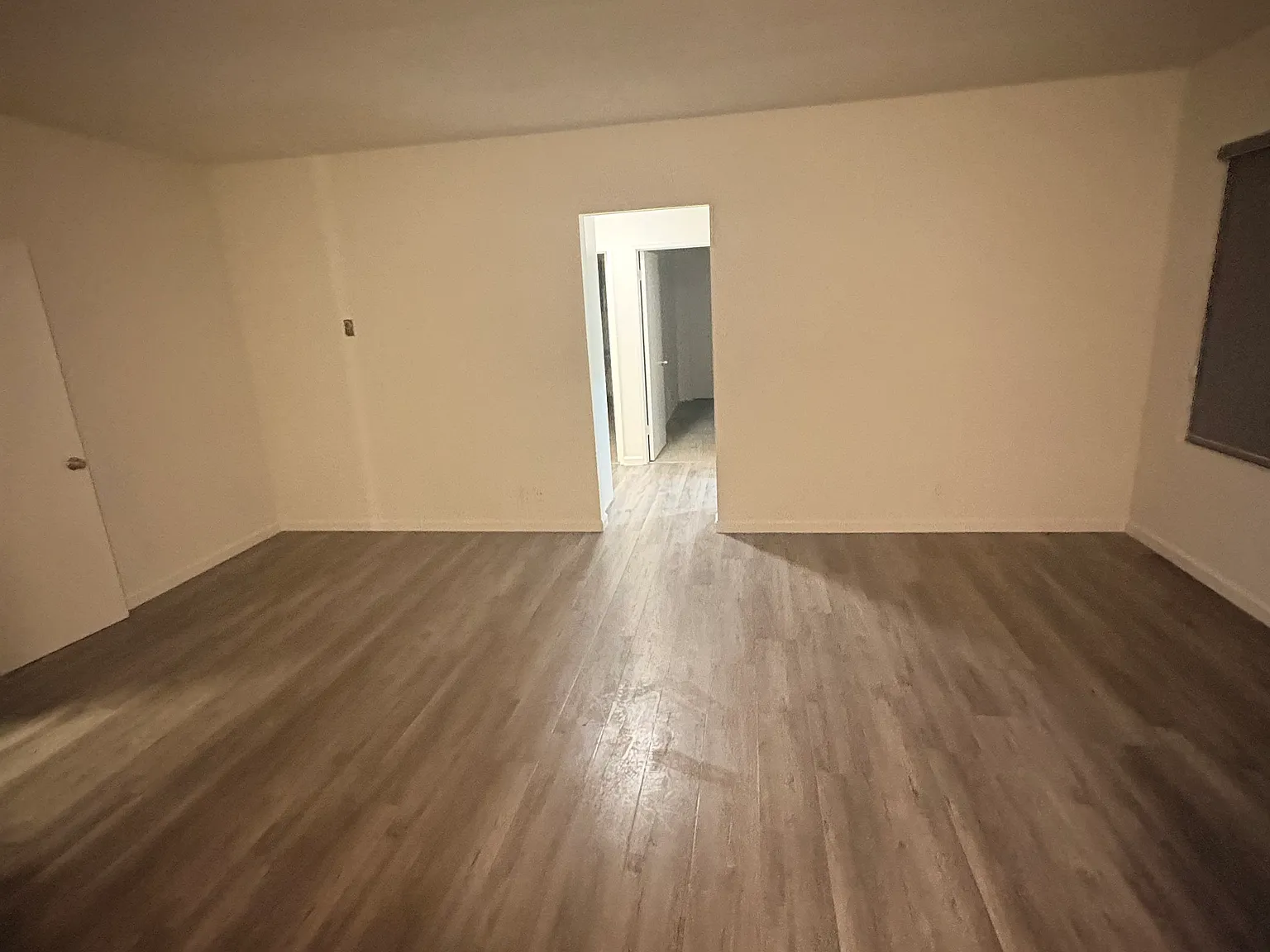 2 bed, 800 sqft, $2,695 — Photo 2