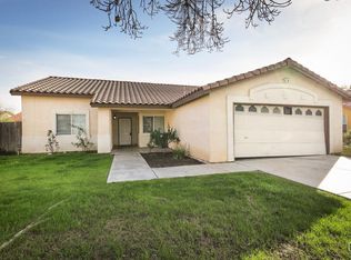 1001 Waynesborough Ct, Bakersfield, CA 93307