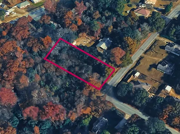 5539 Higgs Dr, Columbus, GA 31907