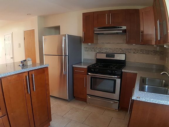 3rd image of 249 Madison St #4A