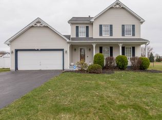 44 Tearose Meadow Ln, Brockport, NY 14420