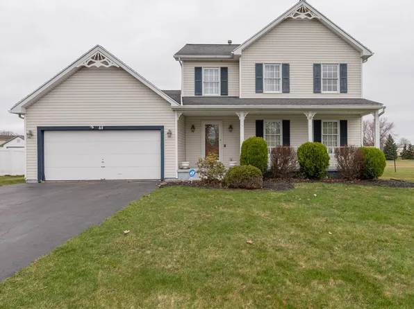 44 Tearose Meadow Ln, Brockport, NY 14420