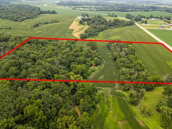5213 Floraville Rd, Millstadt, IL 62260