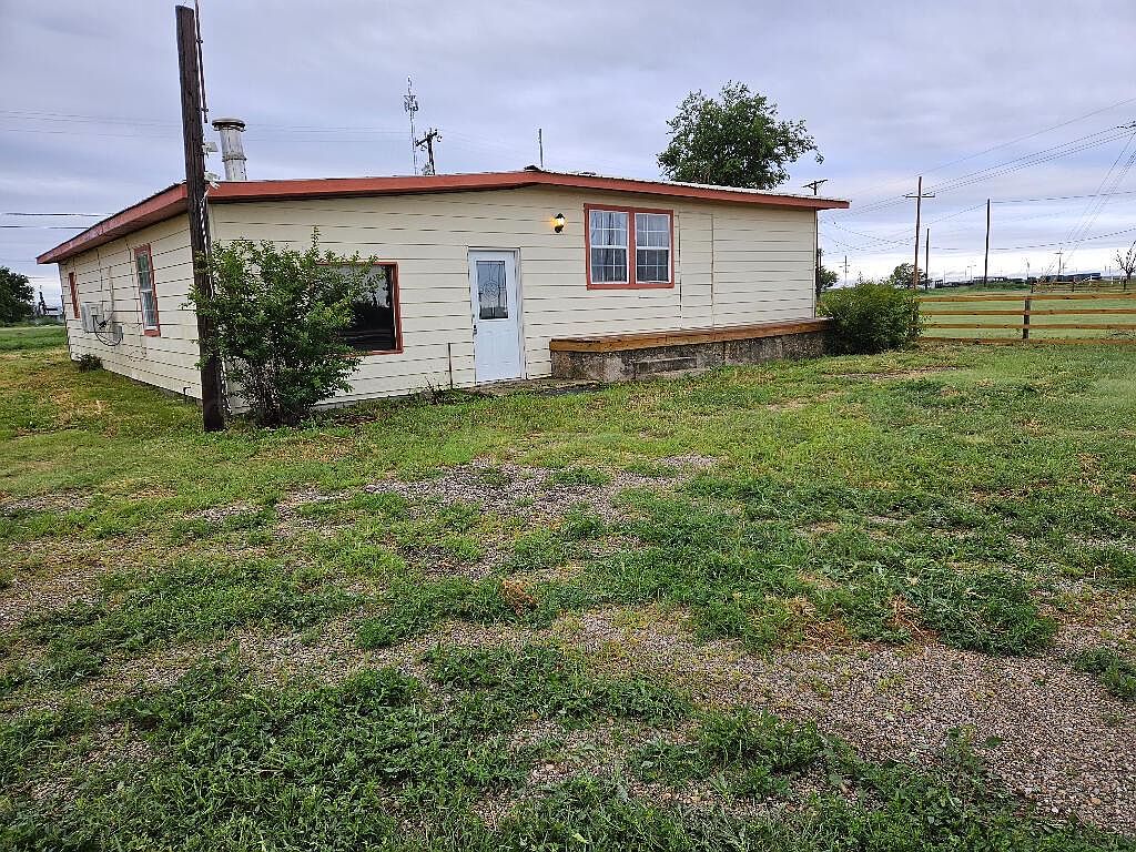 1105 2nd Ave, White Deer, TX 79097 MLS 235183 Zillow