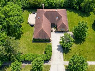 1625 Marcie Ct, Deerfield, IL 60015