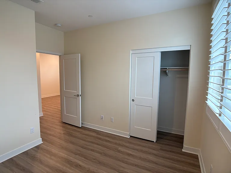 445 Hazel Dr — Photo 33