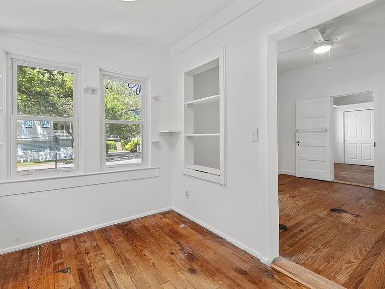 2250 Myrtle Ave — Photo 20
