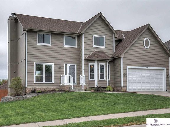 3rd image of 6429 N 106th St