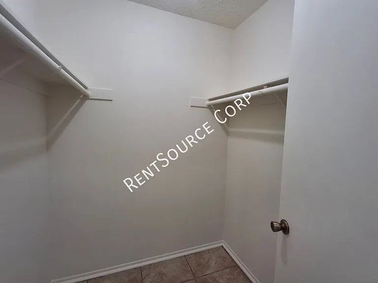 25000 Walnut St #12 — Photo 15