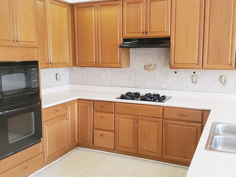 14 Hayworth Cir — Photo 6