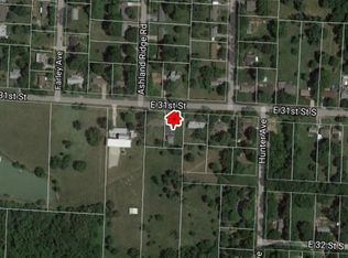 8925 E 31st St, Kansas City, MO 64129