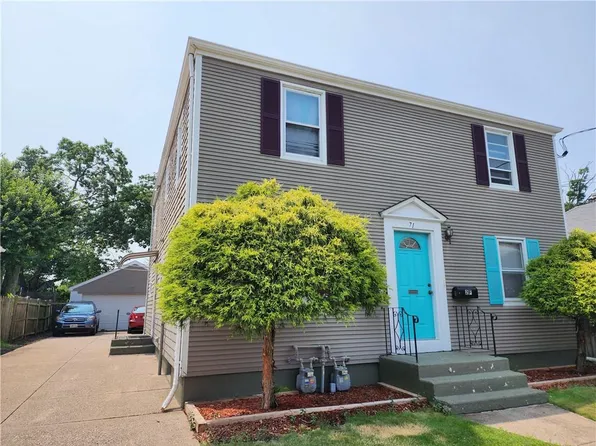 71 Bucklin St, Pawtucket, RI 02861