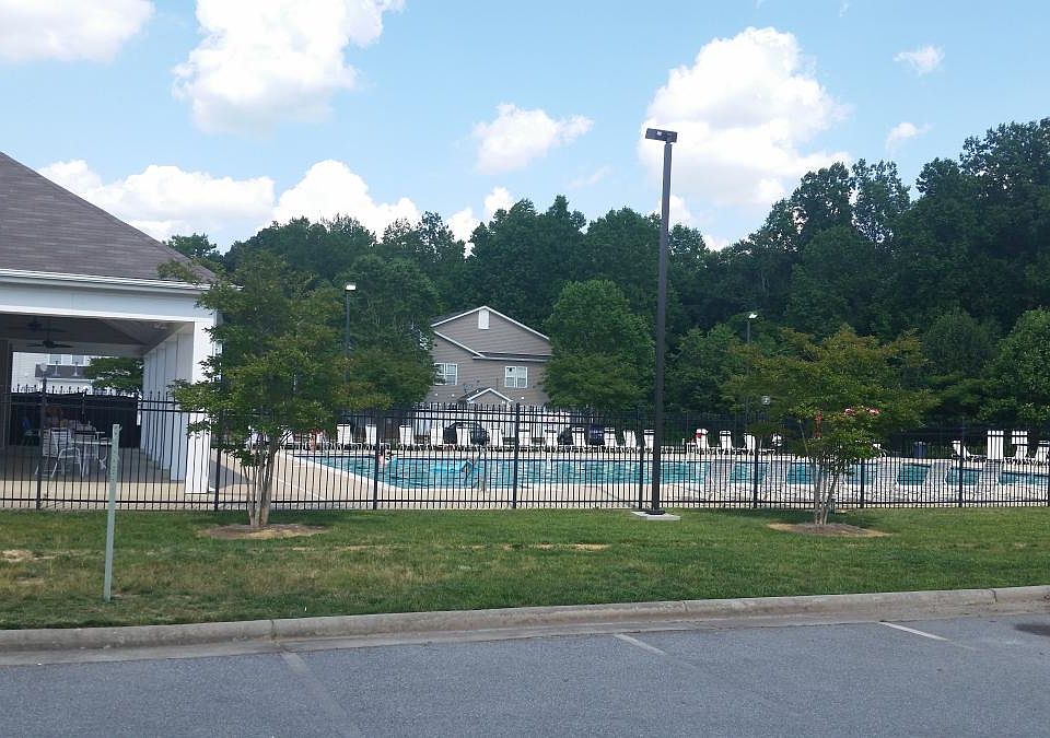 2nd image of 5104 McConnell Dr