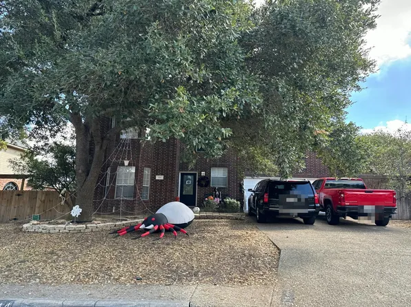 814 Lightstone Dr, San Antonio, TX 78258