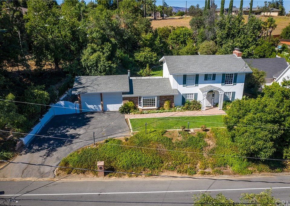 1st image of 30983 Palo Alto Dr