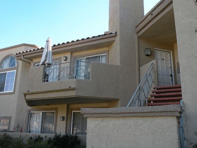 1st image of 23621 Del Monte Dr Unit 326