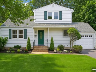 674 Ackerman Ave, Glen Rock, NJ, 07452