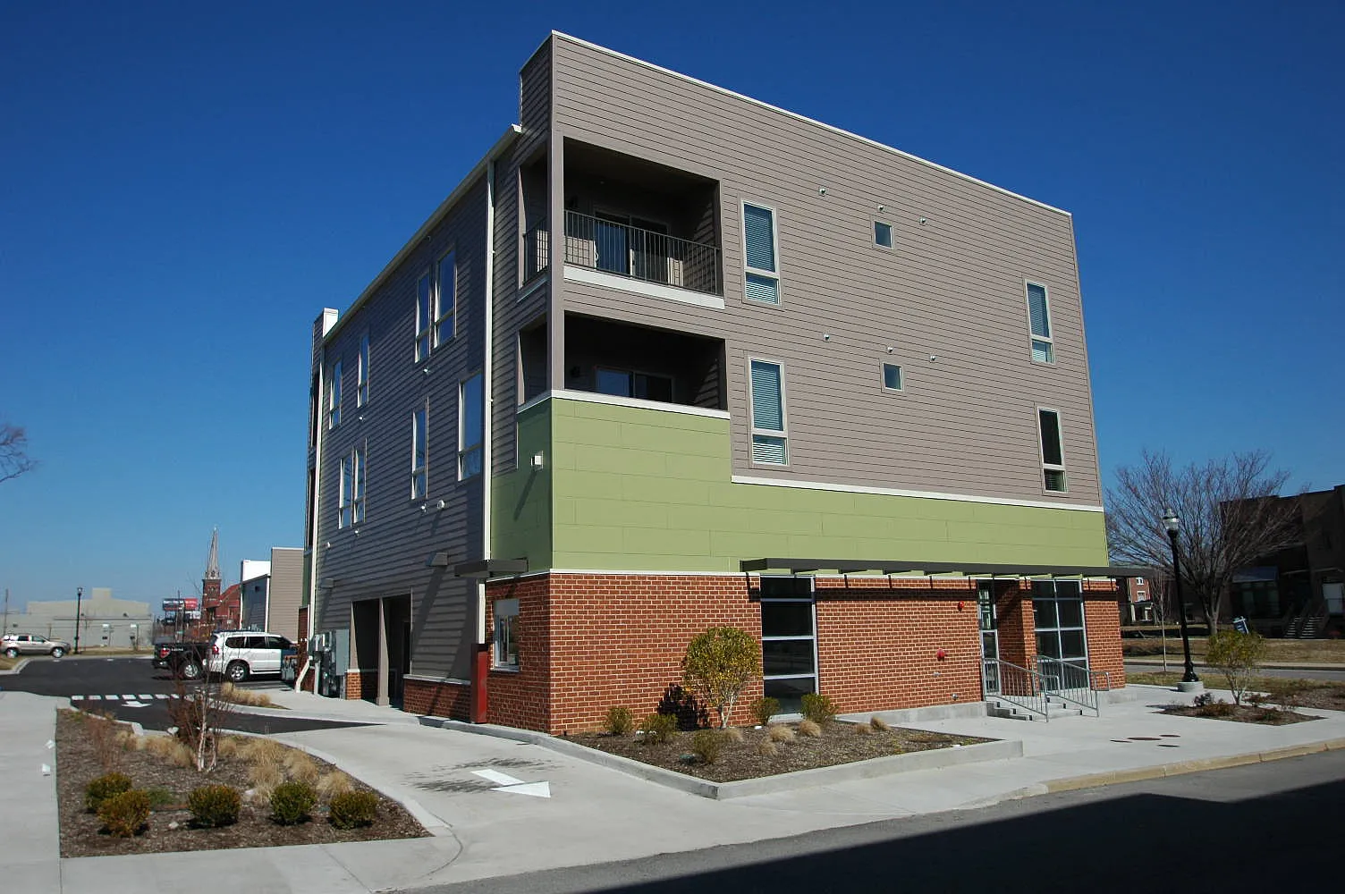 Park Edge Apartments — Photo 2