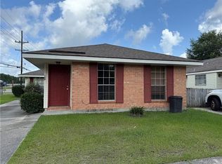 100 Parkway North Dr, Slidell, LA 70458