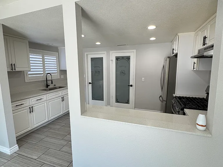 1351 Christobal Ln — Photo 6