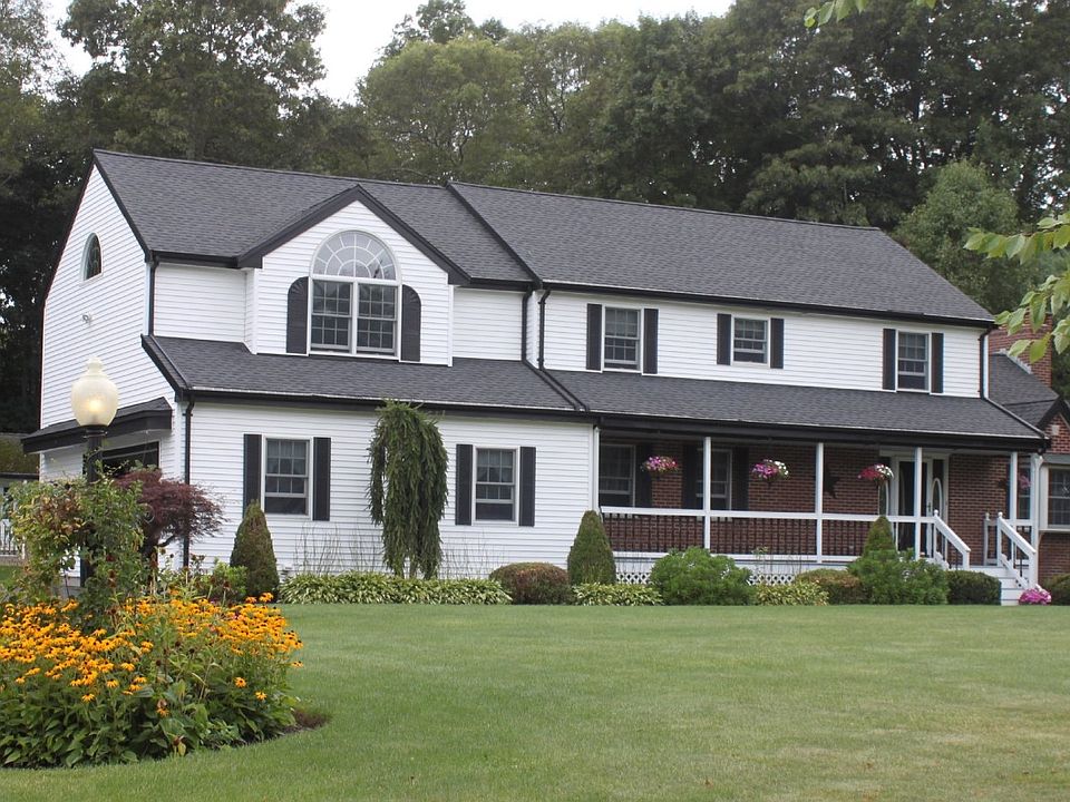 For Sale: 245 Country Hill Dr, Dighton, MA 02764