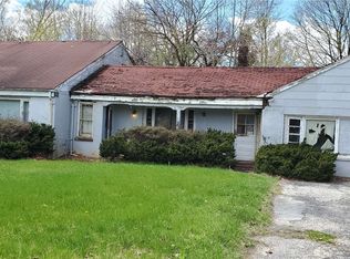 464 Washington Ave, Patchogue, NY 11772