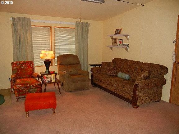 3rd image of 296 Island Aire Dr Unit 22