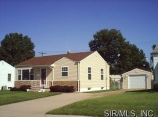 1723 Pontoon Rd, Granite City, IL 62040