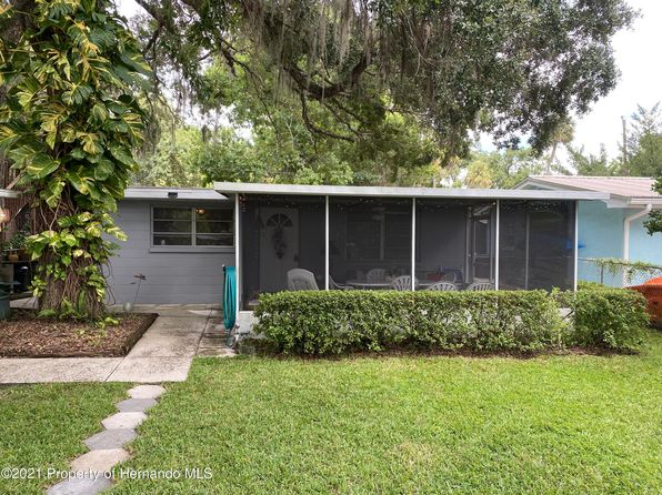 homes for sale weeki wachee gardens florida