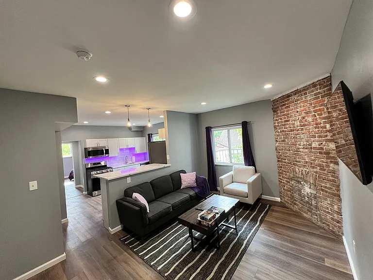 3932 Vinceton St — Photo 45