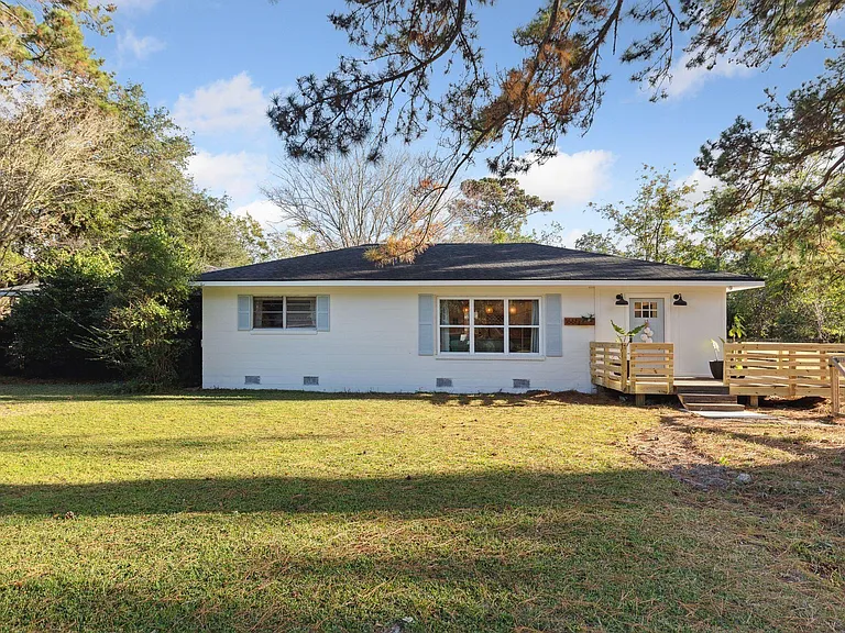 1661 Hunley Ave — Photo 4