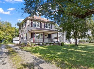 132 Grove Street, Putnam, CT 06260