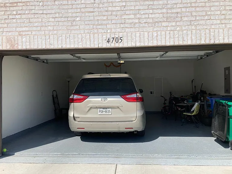 4705 Corriente Vista Ln — Photo 8