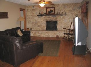 7067 N Mile Rd, Forreston, IL 61030