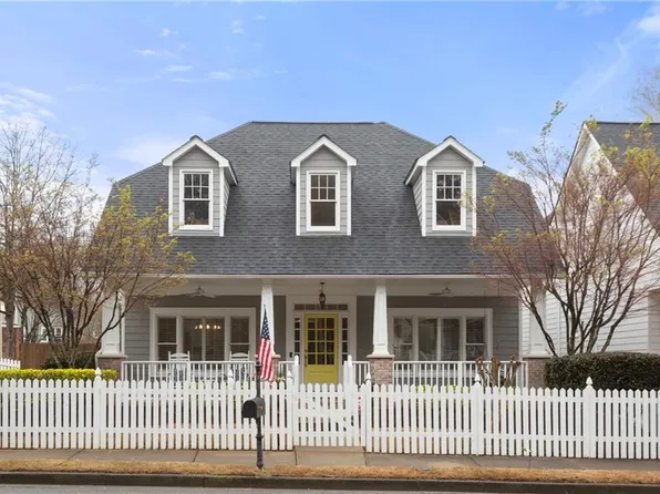 2101 Adams Overlook NW, Atlanta, GA 30318