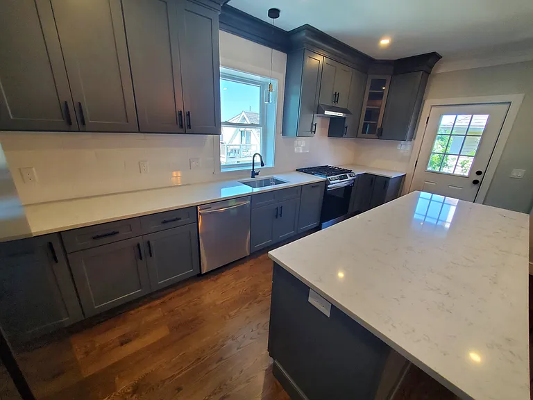 240 Palfrey St #1 — Photo 24