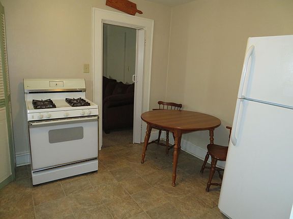 Kitchen - Additional View