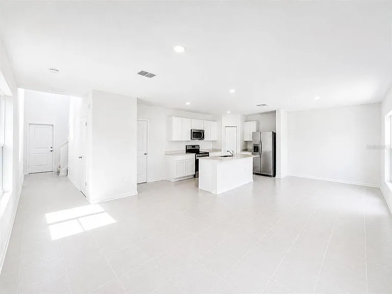 2432 Bluestone Rd — Photo 8