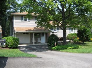 19 Locust St, Tamaqua, PA 18252