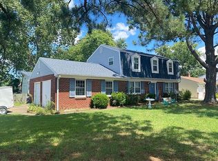 3952 Old Forge Rd, Virginia Beach, VA 23452