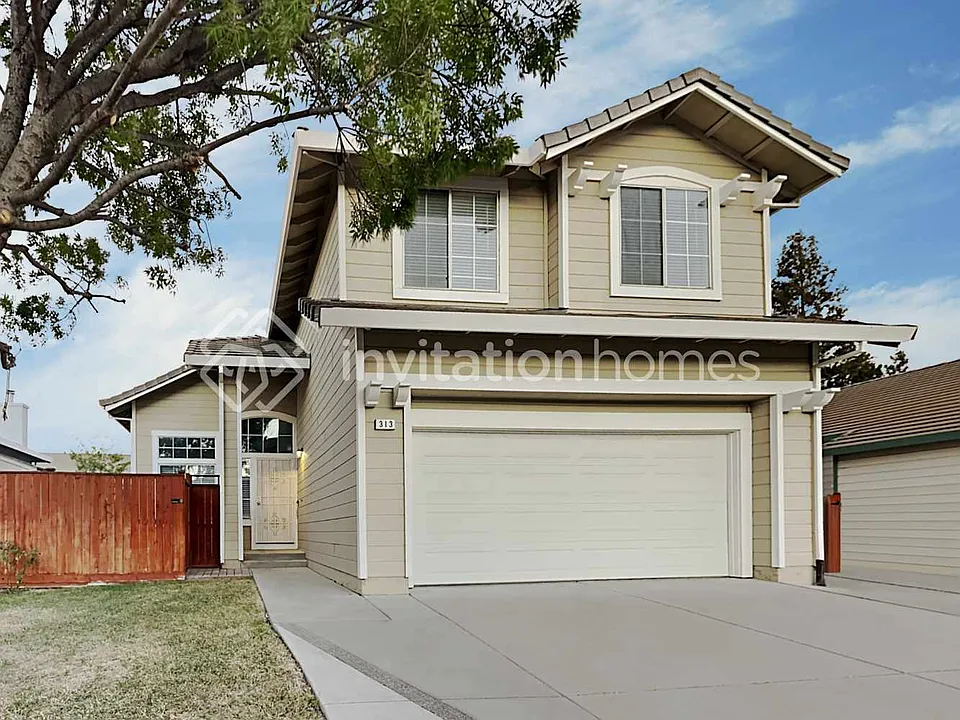 313 Alpine St