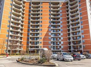 7811 Yonge St #905, Markham, ON