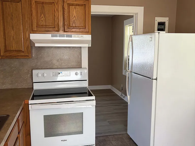 525 Pioneer Rd #2 — Photo 5