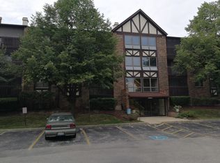 10351 Menard Ave APT 321, Oak Lawn, IL 60453