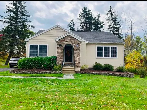 1314 Fairview Rd, Scott Township, PA 18411