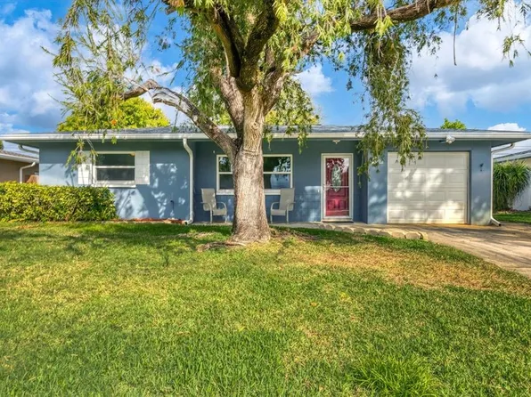 1716 Suffolk Dr, Clearwater, FL 33756