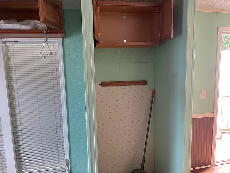 Refrigerator (A Refrigertor Will Be Present Before Lease Begins)