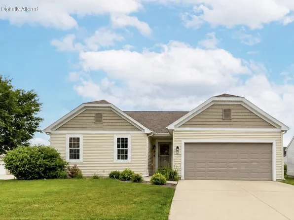 307 Reeds DRIVE, West Bend, WI 53095