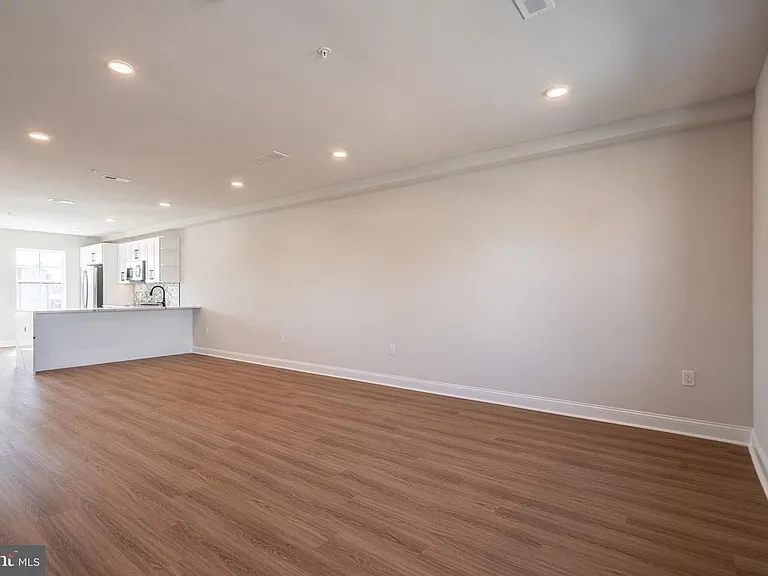 4038-4050 Marilyn Conshohocken Avenue Dr #A56 — Photo 6