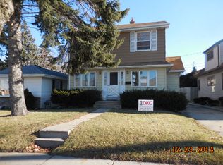 1356 S 92nd St, West Allis, WI 53214